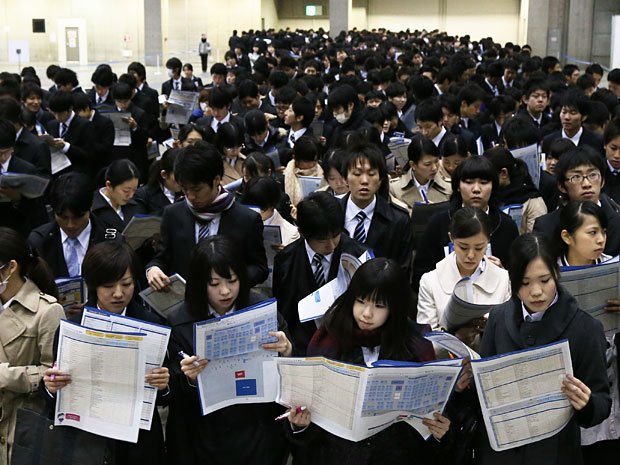 就活短期化で混乱する学生たち　（c）朝日新聞社　＠＠写禁