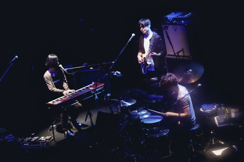 People In The Box、最新アルバム『Kodomo Rengou』リリース・ツアーで全収録曲を披露