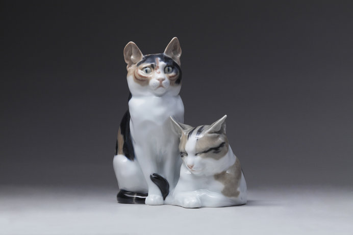 《二匹の猫》 オットー・ピルツ 1934~1940年頃 個人蔵