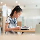 〈夏休みシーズン〉読書感想文が楽しく書ける「好きな本」選び、3つの“ポイント”とは? 読書教育のプロが解説