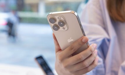 「Androidだといじめられる」投稿が話題…女子中高生が「iPhone一択」と主張する“いまどき”の理由