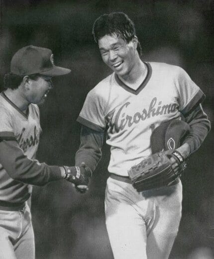 オンラインスポーツ - 津田恒実 グローブ