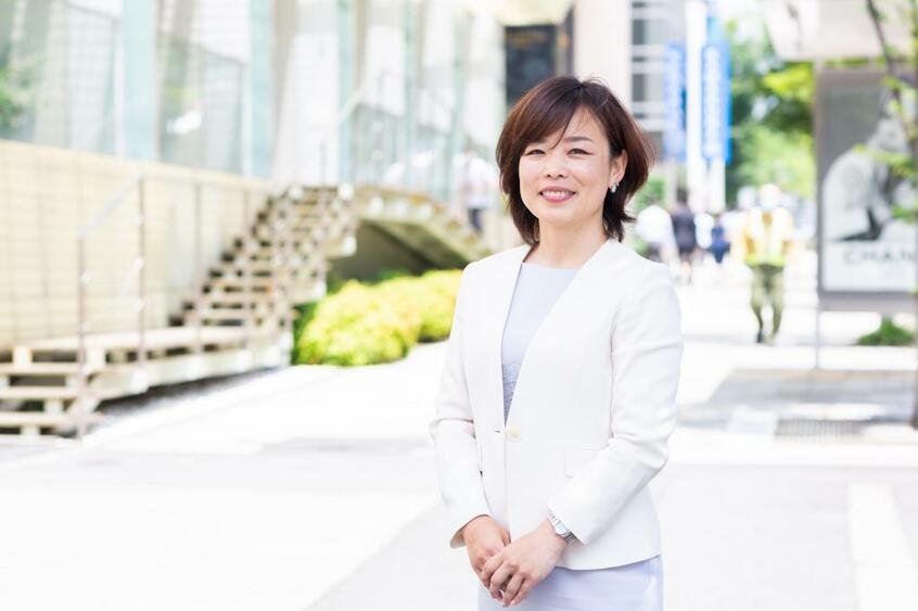 平山利恵さん。今後は、自身の経験を「シンママ婚活アカデミー」と題して、多くの人に伝えていきたいという(撮影/写真部・小黒冴夏)