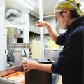 豆腐バーの次は「職人豆腐」従来品との違いは? 「豆腐が苦手」という記者が驚いたワケ