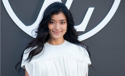 「ローラ」農業アピールも“裸足で田植え”が炎上…10年前のLA移住から迷走気味になった“意外な理由”