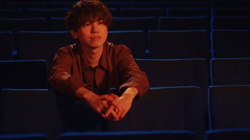 梶原岳人、映画のワンシーンを切り取ったような「otona」MV公開