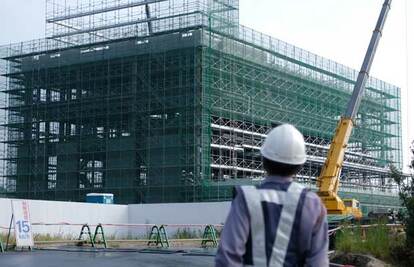 建設中の加計学園の岡山理科大獣医学部 (c)朝日新聞社