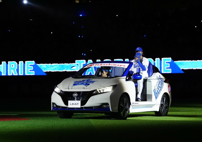 DeNAのド派手な演出が話題に(写真提供・日刊スポーツ)