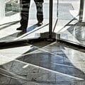 東大→マッキンゼー→厚労省「官民越境」という選択 霞が関も中途採用担当ポスト新設