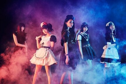 BAND-MAID 「メイド×ロック」な新アートワーク公開＆ワールドツアー香港追加公演決定 | AERA dot. (アエラドット)