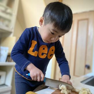「初めて包丁」はいつがいい? 子どもに「聞く力」が備わったら挑戦できる