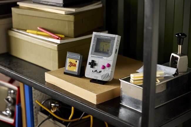 写真・図版(1枚目)| 「LEGO(R) Game Boy(TM)」 2025年7月25日(金)10時予約開始 / 10月1日(水)より一般販売開始