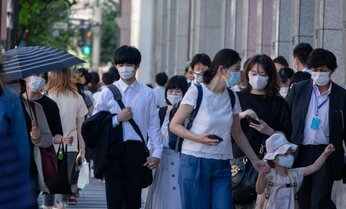 突然、全校生徒の1/3がインフルに なぜ9月に流行?「驚くほどの感染力」で体育祭も中止