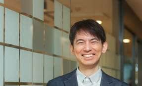 山田真哉「本は165万部売れたのにYouTubeは200人」 お金に目覚めた原体験とは