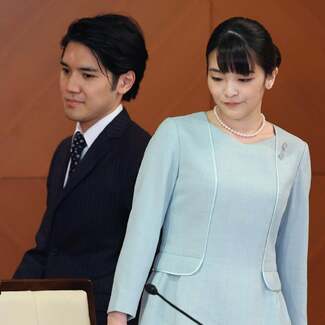 眞子さんと小室さん、結婚会見を本当にリードしたのは誰なのか　精神科医も目を見張った「テクニック」