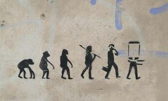 なぜわずか1世紀で人の寿命は54年も延びたのか?