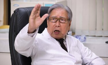 90歳現役医師「高齢になれば自然に幸福感が増すのは大間違い」　エイジング・パラドックス説を疑問視