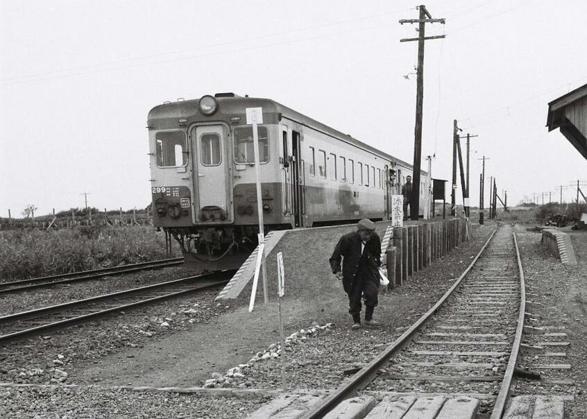【羽幌線】1987年3月30日廃止。道北の西側海岸部を通り、留萠本線(現・留萌本線)の留萠駅(現・留萌駅)と宗谷本線の幌延駅を結んだ/1970年9月撮影(写真・朝日新聞社)