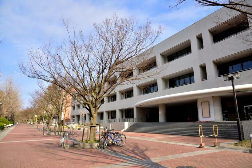 大学側も「カルト宗教」の勧誘には警戒を強める。写真は公式YouTubeにカルト対策の動画をアップしている大阪大学の豊中キャンパス（PIXTA）