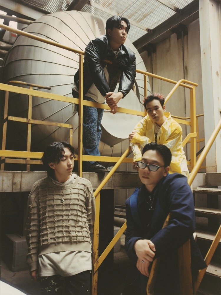 韓国発インディーロックバンドSURL、1stアルバム『of us』リリース