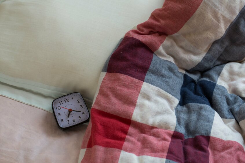 「十分な睡眠」によって体力を回復することが、フレイル予防において大きなポイントだ(撮影/写真映像部)