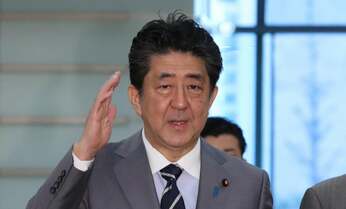 安倍晋三と山本太郎はよく似ている? 2人が影響されたある経済学者とは