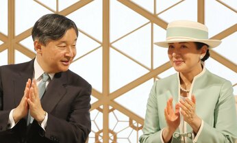天皇陛下と雅子さまが岡山の被災地で手渡した「新しい力」 「両陛下と話し、ようやく『復興』が終わった」