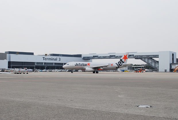 4月8日オープンの第3旅客ターミナル。ジェットスター、バニラエア、Spring Japan、チェジュ航空が使用する