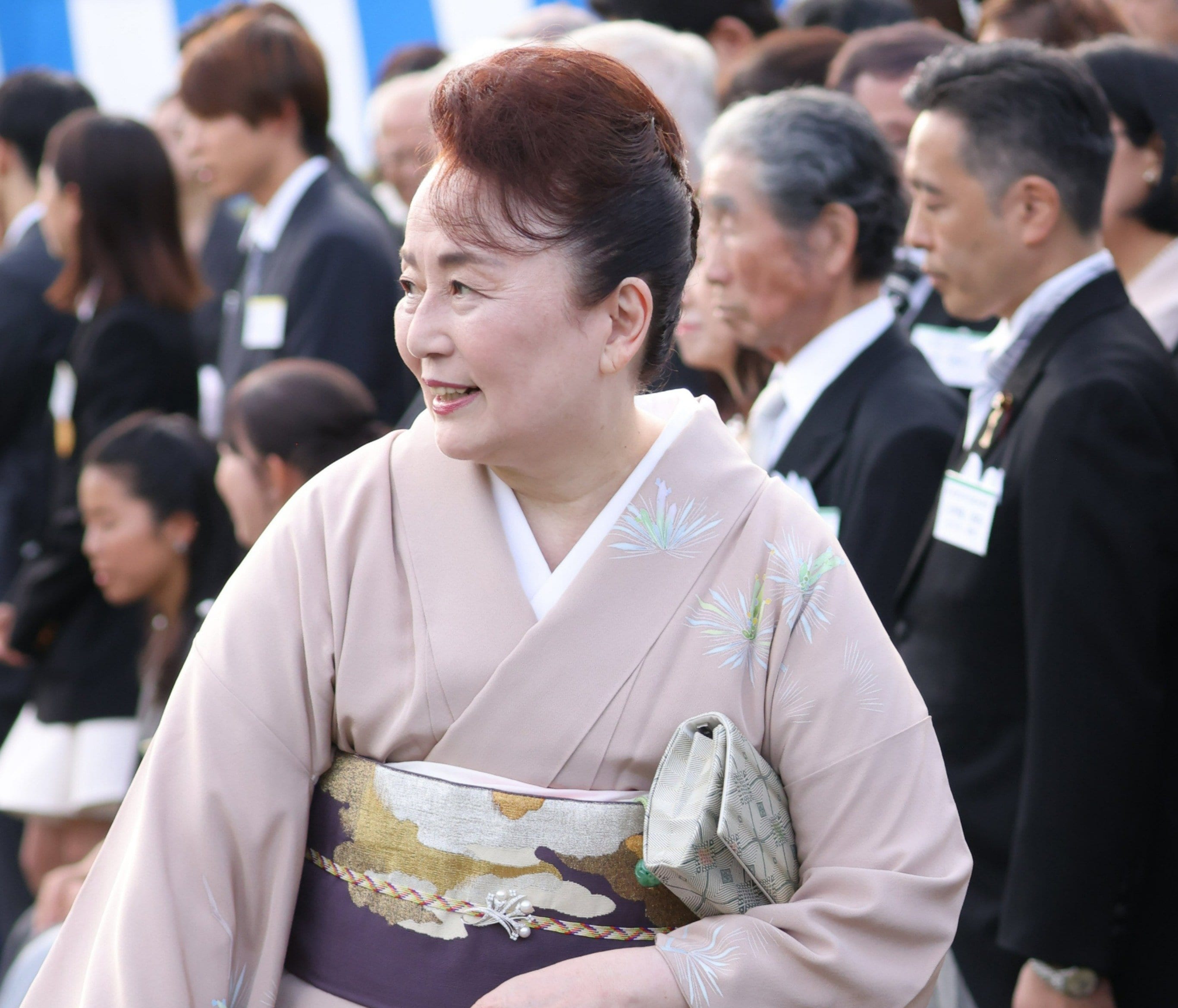 秋の園遊会】瑶子さま「金髪ピンクメッシュ」と友禅の美しい調和 彬子さまの「みごとな帯留め」 華子さま「格調高い松菱の帯」にうっとり（AERA  dot.）｜ｄメニューニュース（NTTドコモ）