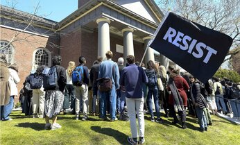 トランプ政権「ハーバード大留学生受け入れ禁止」は対岸の火事ではない 日本政府が着々と進める「学問への介入」の実態 古賀茂明