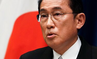 安倍晋三と菅義偉が反面教師の岸田政権 柔軟な対応力は求心力を欠くもろ刃の剣
