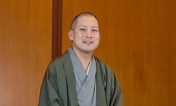 春風亭一之輔、「ちょっとそこのバーミヤンに」これさえ許さぬこの暑さ くれぐれもご自愛、いや、死ぬなよ!