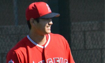 「大谷翔平は大谷翔平貫いた」投打ともに酷評も、メジャー1年目のキャンプで感じた“強み”
