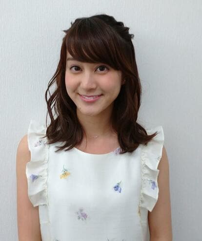 池谷麻依(いけたに・まい)/1992年、東京都生まれ。東京・香蘭女学校高等科卒。2015年4月にアナウンサーとしてテレビ朝日(東京)に入社。19年7月からは宣伝部での業務に携わっている(写真:テレビ朝日提供)