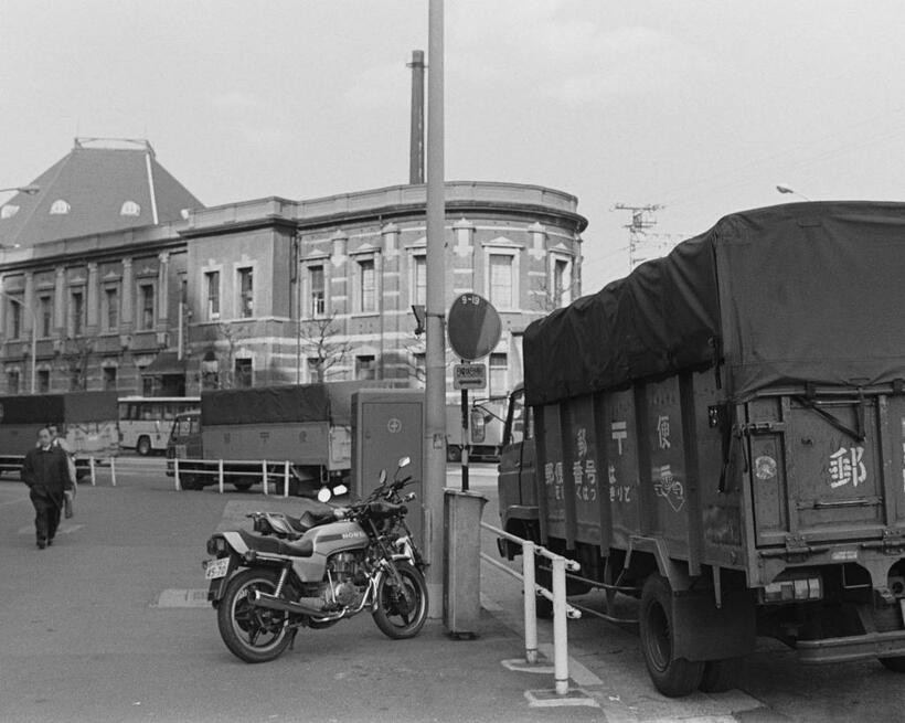 東京駅丸の内駅舎1984（撮影：善本喜一郎）