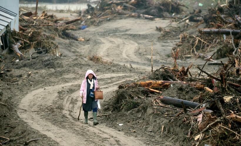 台風19号で大きな被害を受けた宮城県丸森町（c）朝日新聞社
