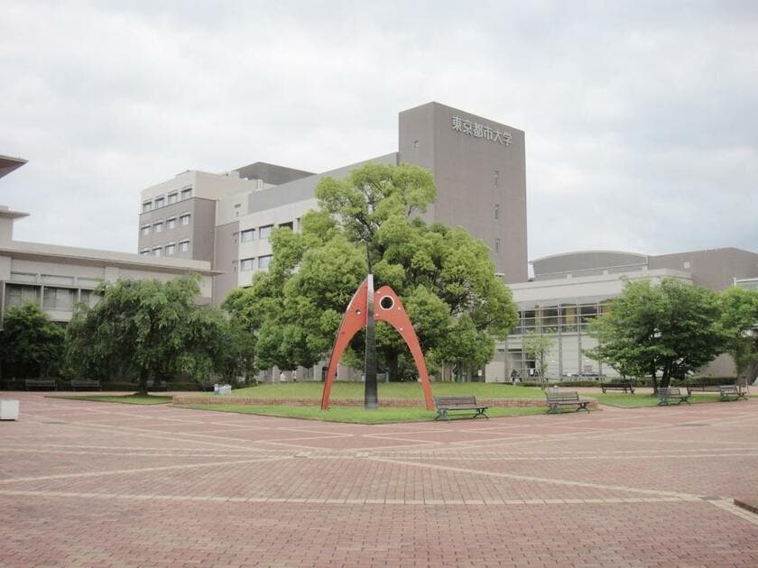 東京都市大学のキャンパス（撮影：松岡瑛理）