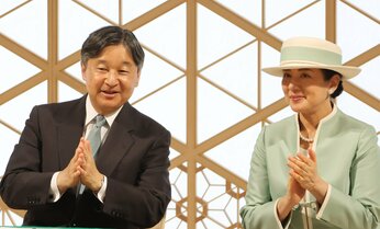 「雅子とともにイギリスの地へ」と願い続けた天皇陛下 ディスコ入場を断られ、「ウッソー!」の反応に困ったオックスフォードの思い出