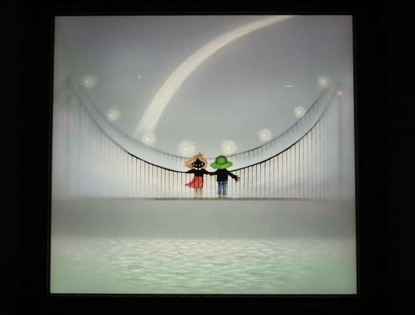 『つり橋はぼくのハープ』を再現した作品を教文館での最後の影絵展で展示（撮影・岩下明日香）