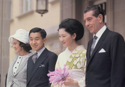 上皇さま90歳 まるで女優のように美しい美智子さまが「世紀の