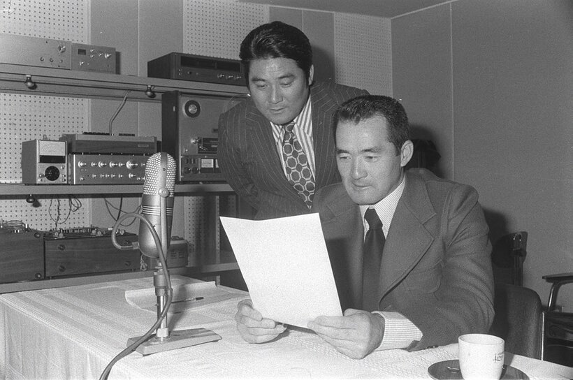 同期入団のライバル・難波昭二郎さん（左）が明かした長嶋茂雄さんの素顔とは（写真提供・日刊スポーツ）