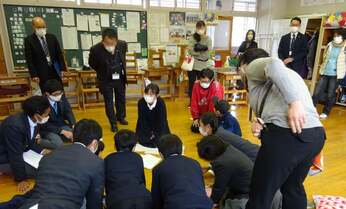 もう、学校を教員だけで運営するのは無理 正解がない問題へのアプローチを教えるのは誰か?