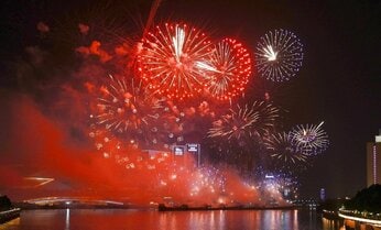花火と爆竹解禁は習近平政権を支える庶民層への機嫌取り? 春節から垣間見る中国社会の変化