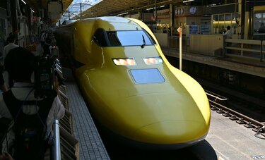 ドクターイエロー　後継なき引退で伝説に　2027年に「完全引退」JR東海では体験乗車イベントも