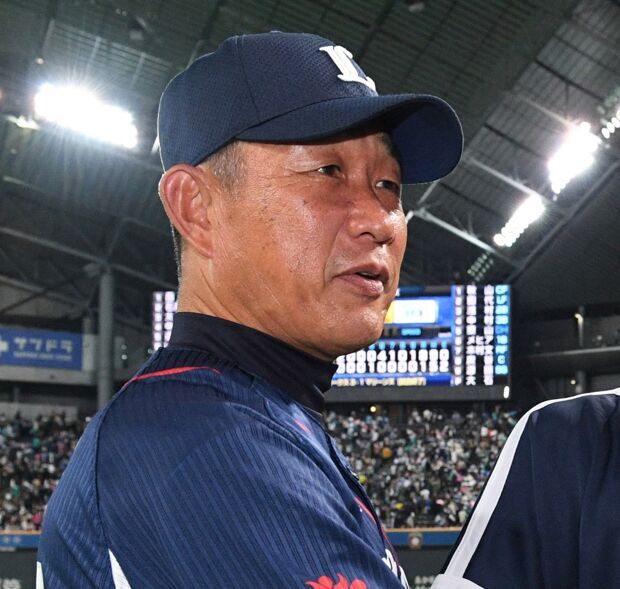 辻監督は常勝時代の走塁戦術でチーム変革を進めている（c）朝日新聞社