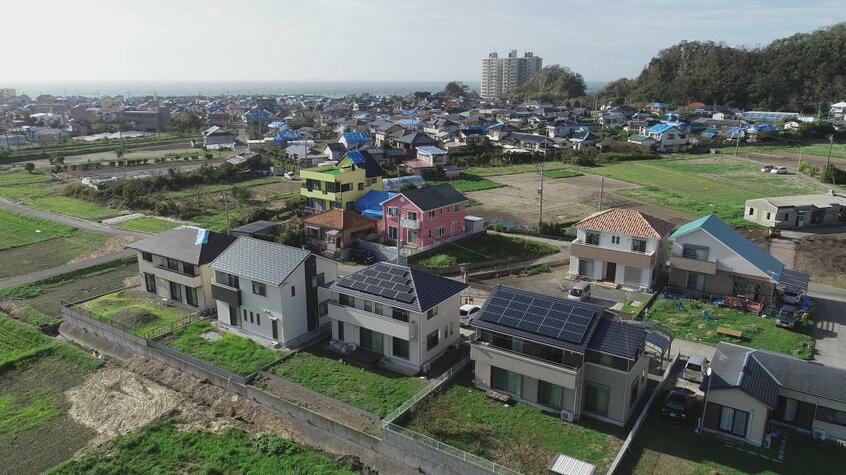 9割の世帯が停電した鋸南町。太陽光のある家庭では停電中も電気を使えた (撮影/桐島瞬)