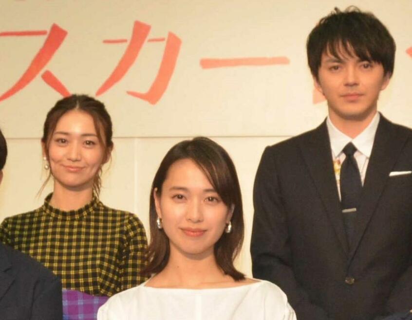 朝ドラ「スカーレット」で共演した林遣都(右から)、戸田恵梨香、大島優子(C)朝日新聞社