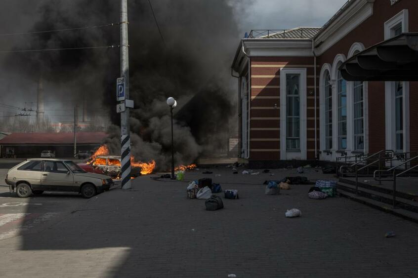 クラマトルスクの駅を攻撃したミサイルは国際条約で禁止されたクラスター弾を搭載していたとの指摘もある(gettyimages)