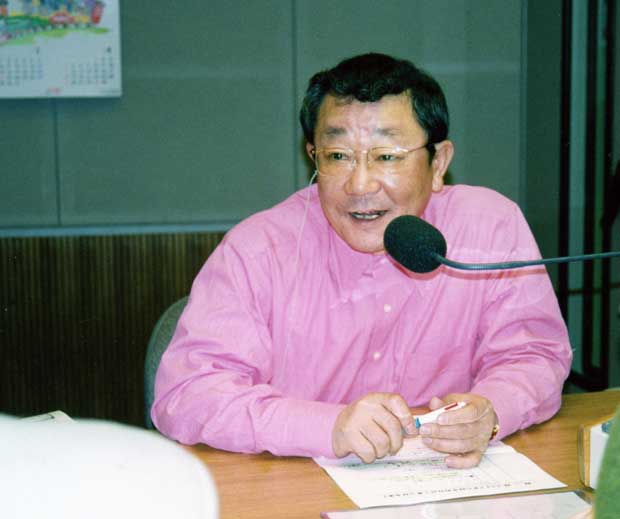 熱い実況で野球ファンを喜ばせた安部憲幸さん（朝日放送提供）