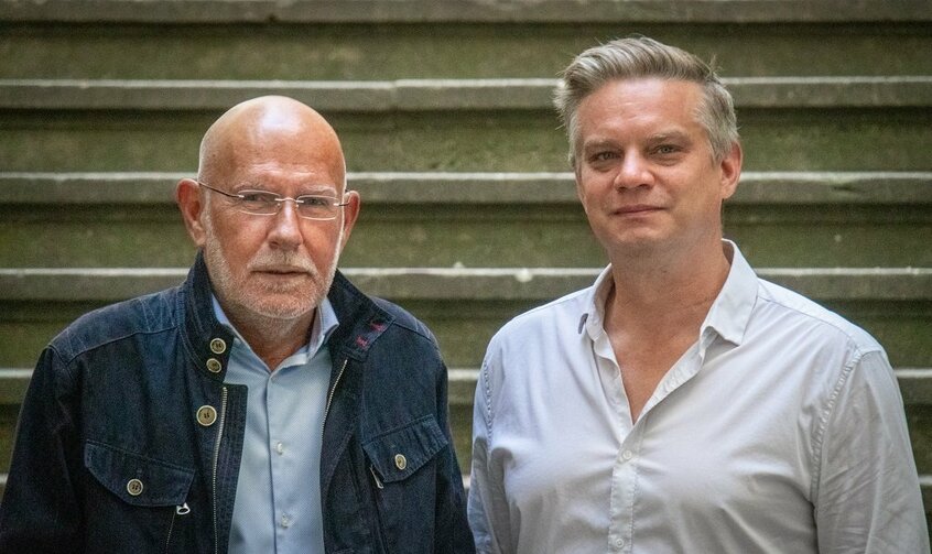 クリスティアン・クレーネス(左)、フロリアン・ヴァイゲンザマー(監督)Christian Krones、Florian Weigensamer/「ゲッベルスと私」「ユダヤ人の私」などを製作。12月3日から全国順次公開 (c)2023 BLACKBOX FILM & MEDIENPRODUKTION GMBH